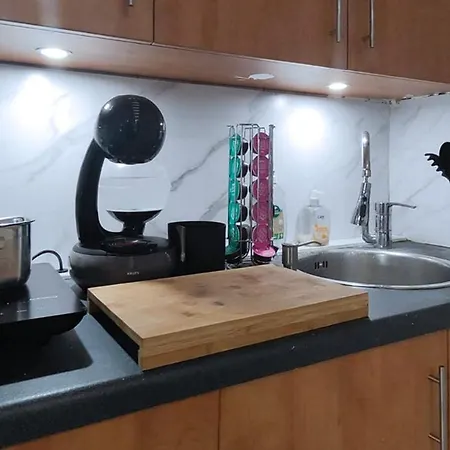 Ruime Studio-appartement Gelijkvloers *